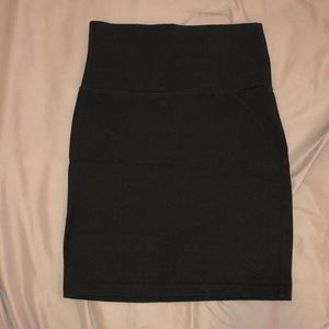 Cute black skirt